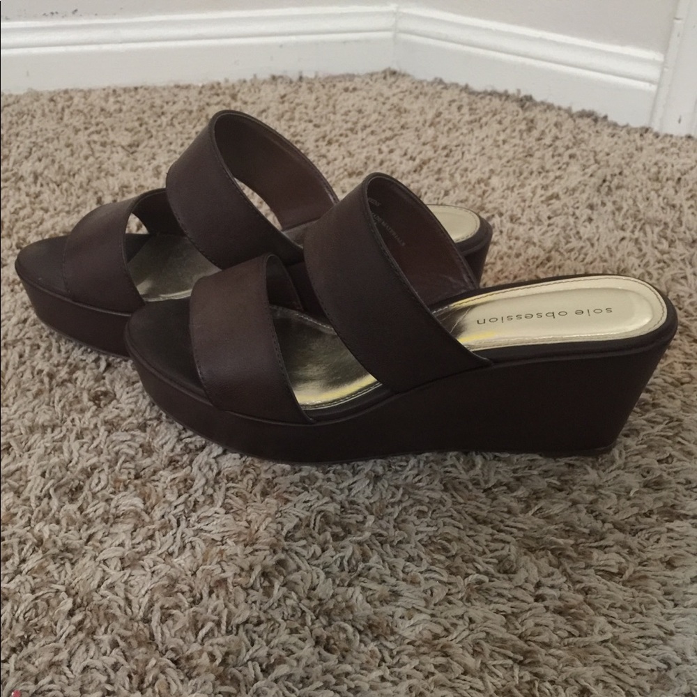 Women sandals
